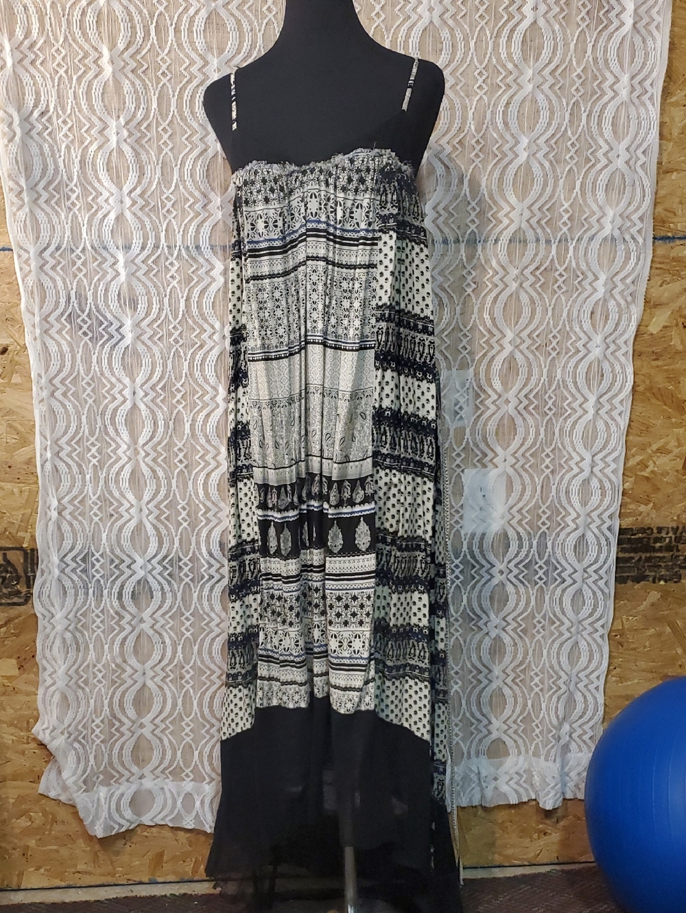American Eagle Outfitters Black and Cream Boho Style Dress